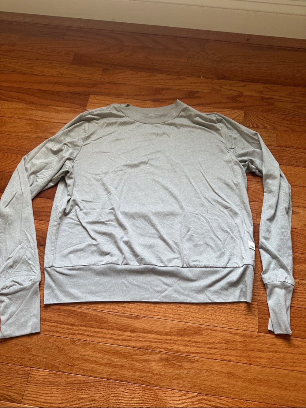 Women’s Vuori Daydream Lightweight Crewneck Sweater - Light Gray